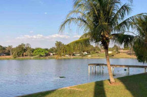 Casa de Campo em frente ao Lago em Americana-SP